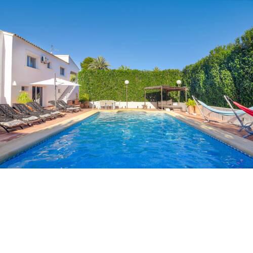 Fanadix Villa Sleeps 10 with Pool Air Con and Free WiFi