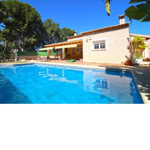 Fanadix Villa Sleeps 7 with Pool Air Con and WiFi