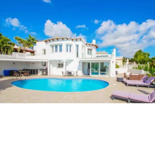 Fanadix Villa Sleeps 8 Pool Air Con WiFi