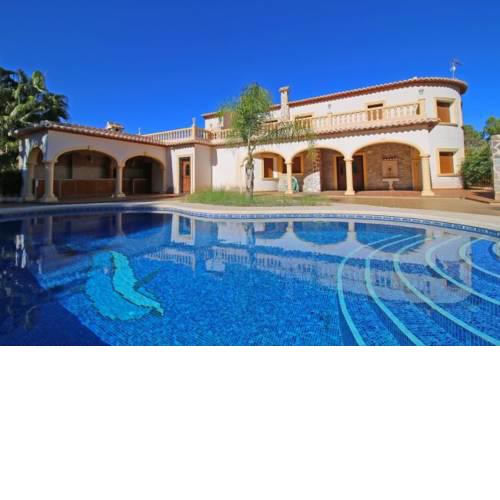 Fanadix Villa Sleeps 9 Pool Air Con WiFi