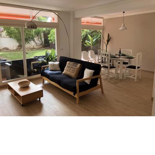 Fantastic big apartment with garden and parking