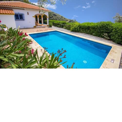 Fantastic holiday home surrounded by nature in Cómpeta