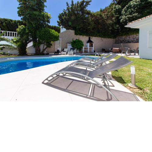 Fantastica villa con piscina en Puerto Banús