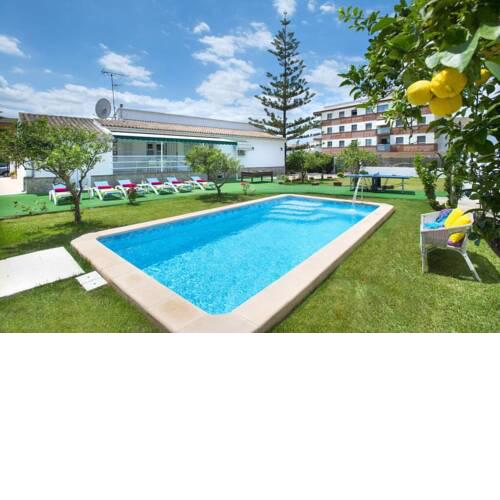 Fantástica Villa con Piscina frente al Mar