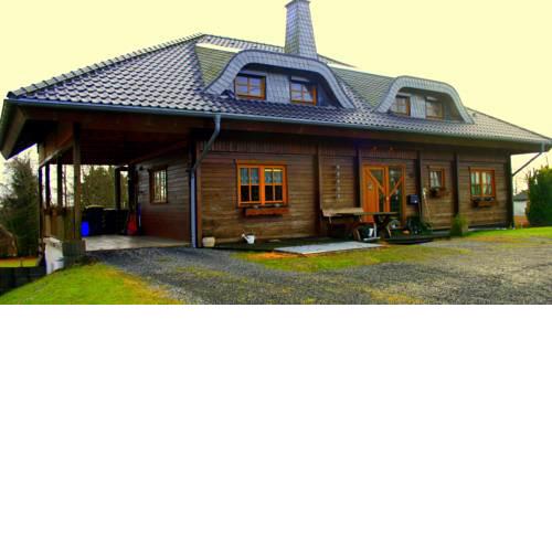 Ferien bei Freunden im Holzhaus