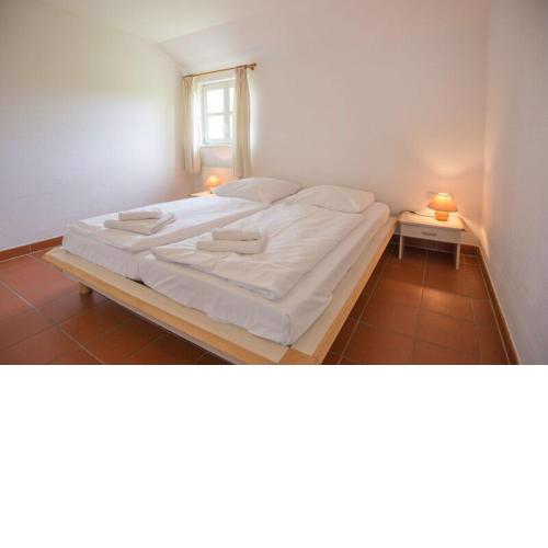 Feriendorf Rugana - Budget Appartement mit 2 Schlafzimmern und Terrasse A26