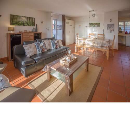 Feriendorf Rugana Komfort Appartement mit 2 Schlafzimmern und Terrasse B01
