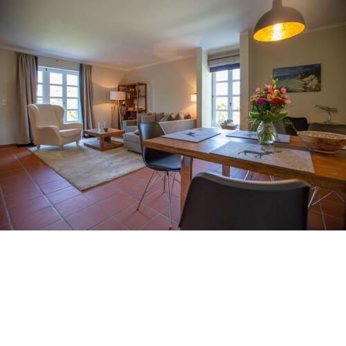 Feriendorf Rugana Komfortplus Appartement mit 2 Schlafzimmern und Terrasse D32