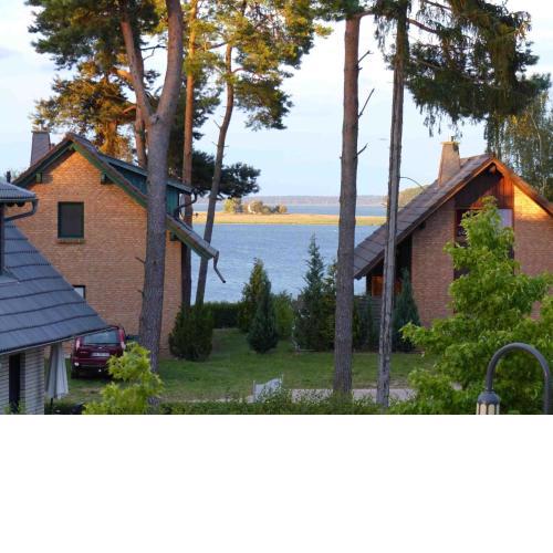 Ferienhaus - Ferienwohnungen Röbel