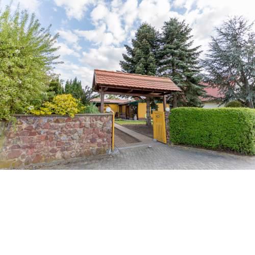 Ferienhaus am Bergeshang
