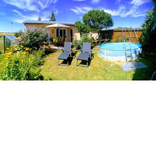 Ferienhaus am Niegripper See mit Pool
