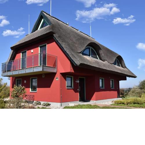 Ferienhaus Boddenbrise mit Hiddenseeblick