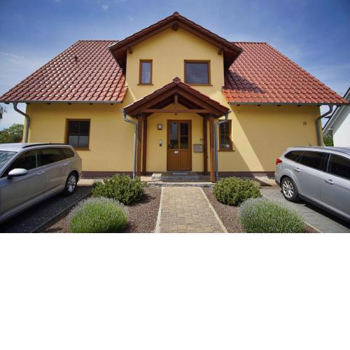 Ferienhaus De niege Wech Wohnung 04 Balkon, Boddenblick, Sauna- und Schwimmbadnutzung im AHOI Sellin