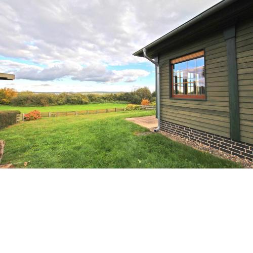 Ferienhaus direkt am Plauer See SEE 10831
