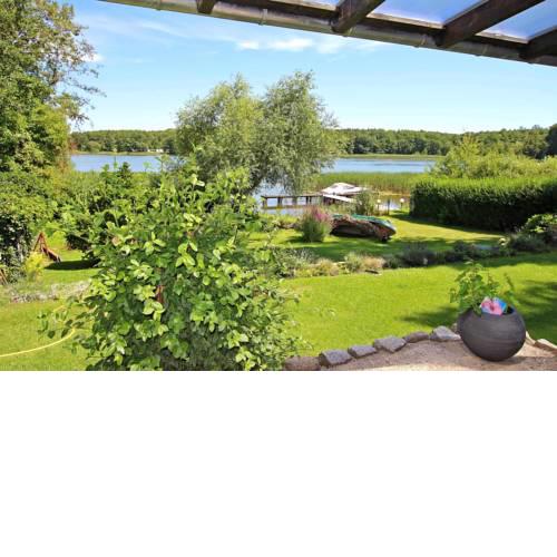Ferienhaus direkt am See Zechliner Hütte SEE 10191