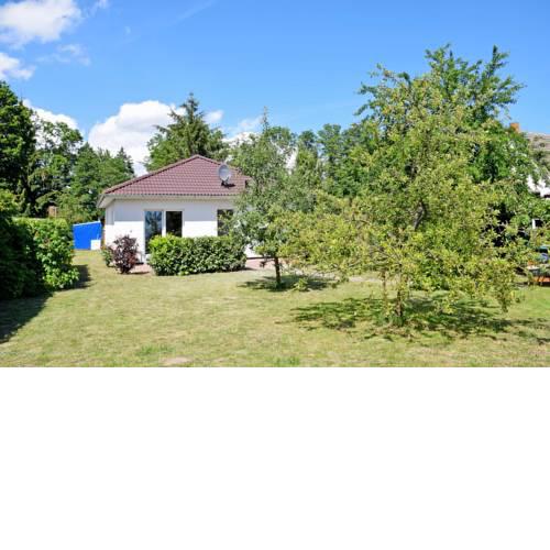 Ferienhaus Falkenhagen mit Garten