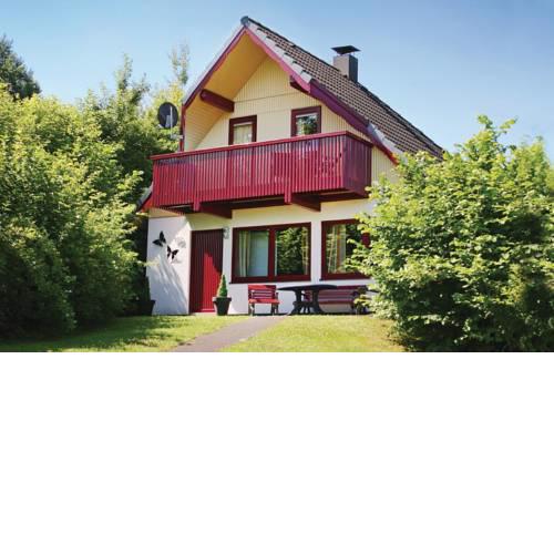 Ferienhaus am See im Bergland "Schmetterling"