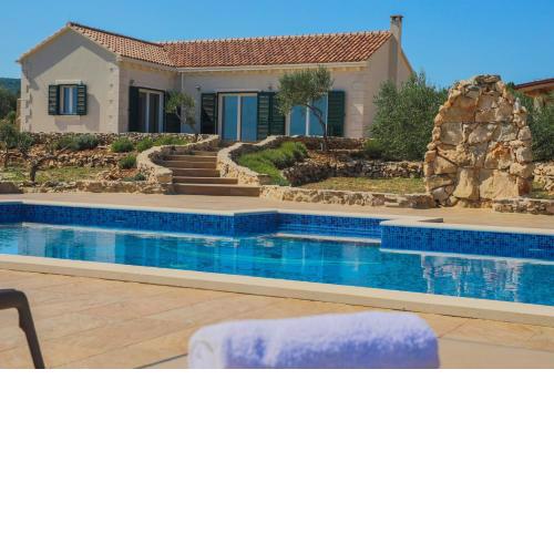 Ferienhaus Luisa Insel Brac - Kamin, Pool, Grill