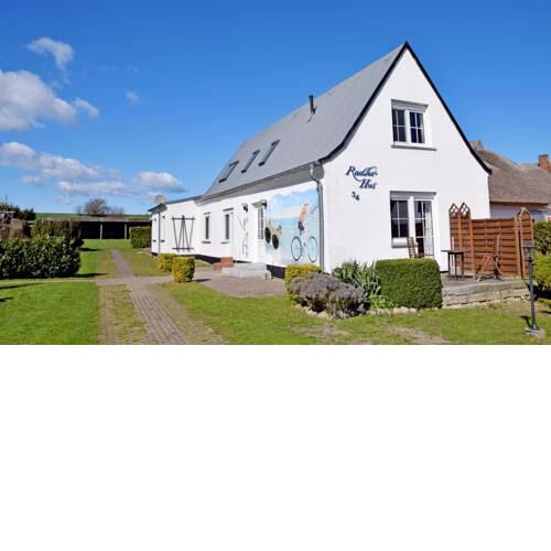 Ferienhaus mit Boddenblick