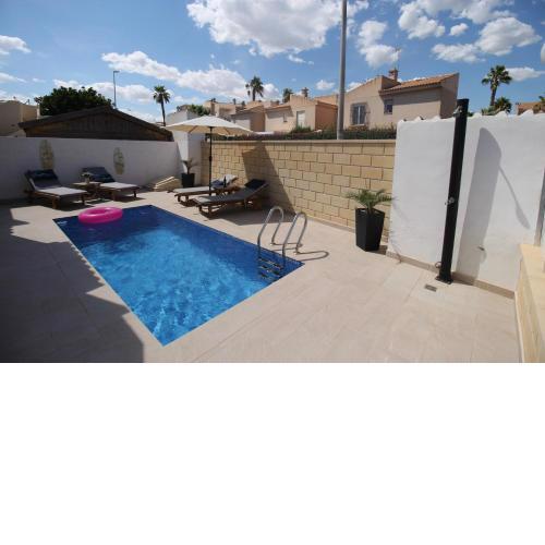 Ferienhaus mit Privaten Pool
