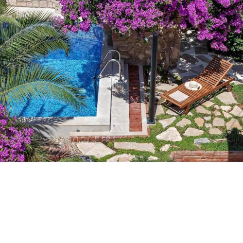 Ferienhaus mit Privatpool für 6 Personen ca 165 m in Sutivan, Dalmatien Mitteldalmatien