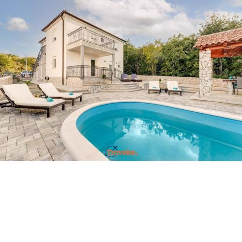 Ferienhaus mit Privatpool für 8 Personen ca 200 m in Hlapa, Kvarner Bucht Krk
