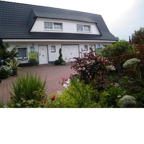 Ferienhaus mit Seeblick