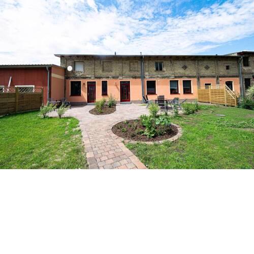 Ferienhaus mit Terrasse und Garten in Wandlitz