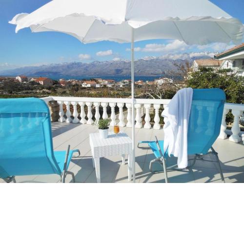 Ferienhaus mit zwei großen Terrassen und traumhaften Meerblick