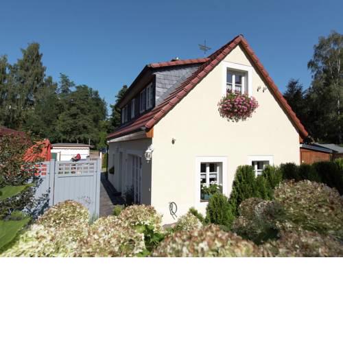 Heritage Cottage in Oederan Germany near Forest