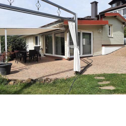 Ferienhaus Schwanheim Odenwald Neckartal Baden-Württemberg