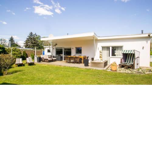 Ferienhaus Warnowhus Schwaan
