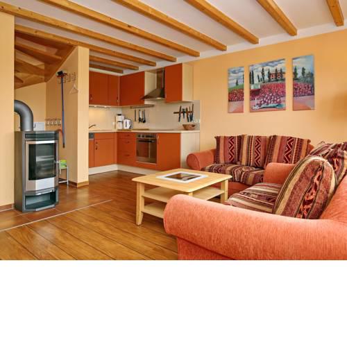 Cozy Holiday Home in Kuhlungsborn near Baltic Sea Coast