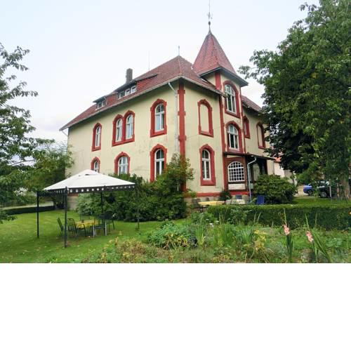 Spacious Farmhouse in Friedrichsfeld near Forest