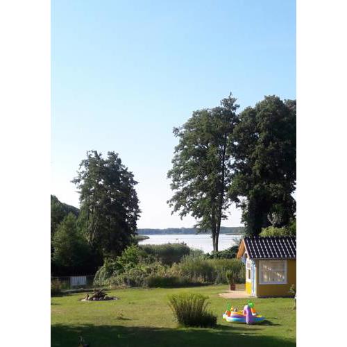 Ferienhuette am See