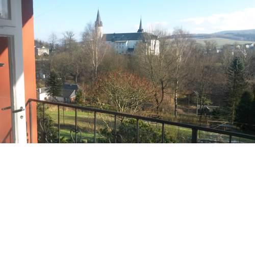 Ferienhütte mit Panoramablick im "Spielzeug-Eck"