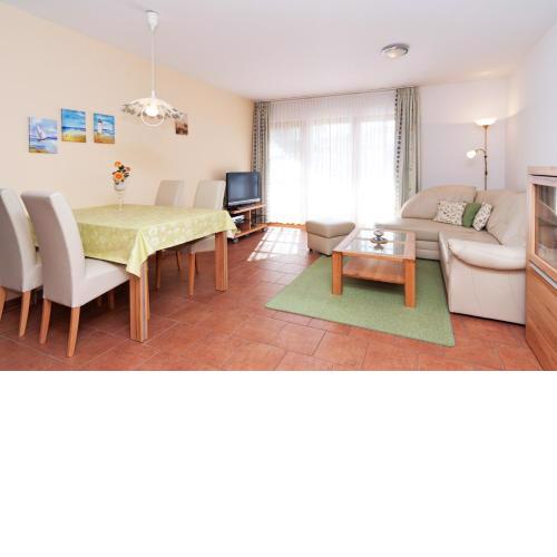 Ferienpark Freesenbruch Wohnung 2 2 - Bernstein