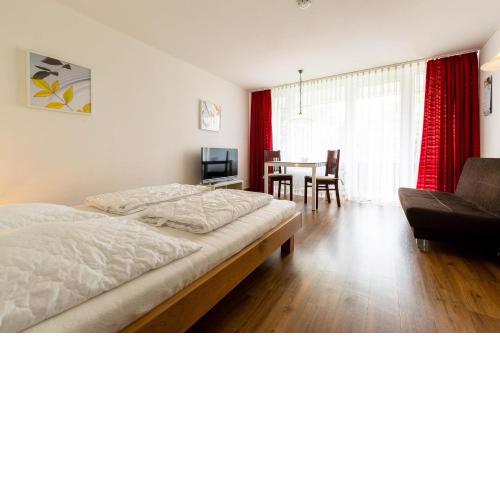 Ferienwohnpark Immenstaad am Bodensee Ein-Zimmer-Apartment 49 15