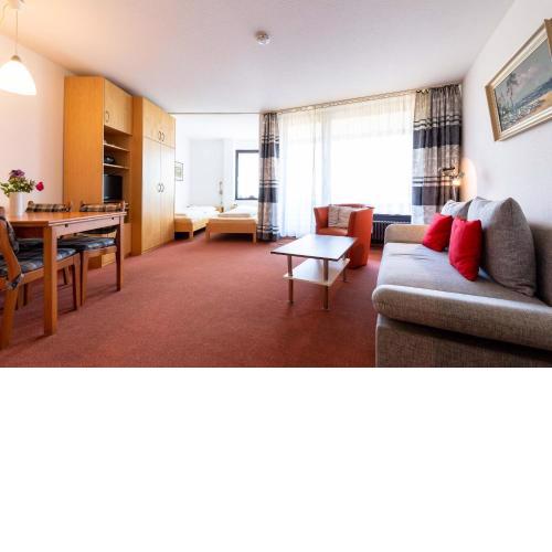 Ferienwohnpark Immenstaad am Bodensee Ein-Zimmer-Apartment 51 10