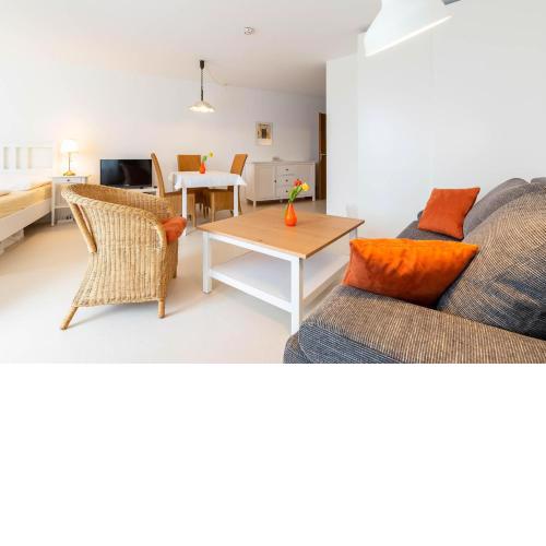 Ferienwohnpark Immenstaad am Bodensee Ein-Zimmer-Apartment 53 13