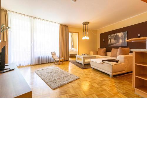 Ferienwohnpark Immenstaad am Bodensee Zwei-Zimmer-Apartment 53 09