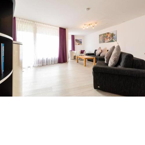 Ferienwohnpark Immenstaad am Bodensee Zwei-Zimmer-Apartment 53 17