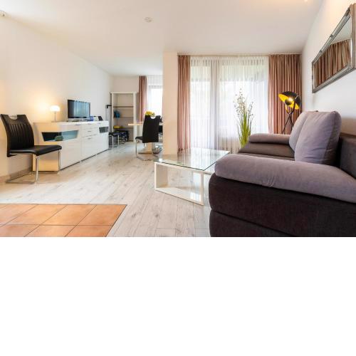 Ferienwohnpark Immenstaad am Bodensee Zwei-Zimmer-Apartment 55 15