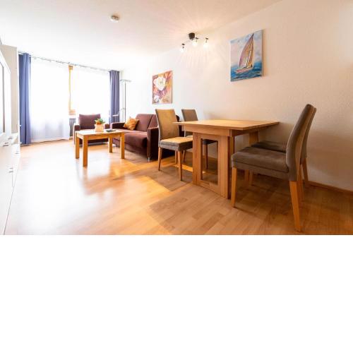 Ferienwohnpark Immenstaad am Bodensee Zwei-Zimmer-Apartment 55 21