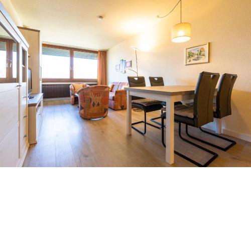 Ferienwohnpark Immenstaad am Bodensee Zwei-Zimmer-Apartment 55 29