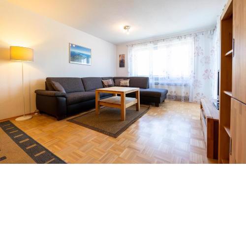 Ferienwohnpark Immenstaad am Bodensee Zwei-Zimmer-Apartment Typ 3 156