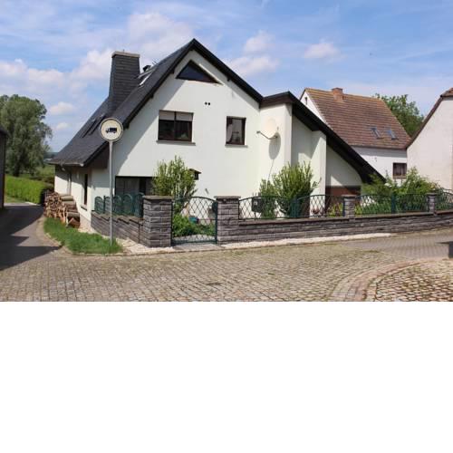 Ferienwohnung am Fluss