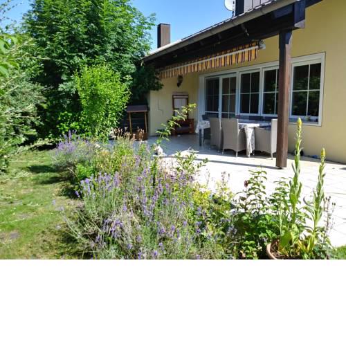 Ferienwohnung am Waldrand Leicht