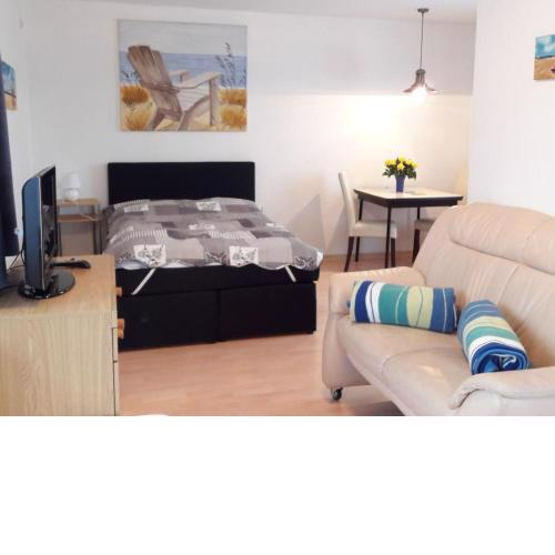 Ferienwohnung Auszeit - Haus Seeschwalbe
