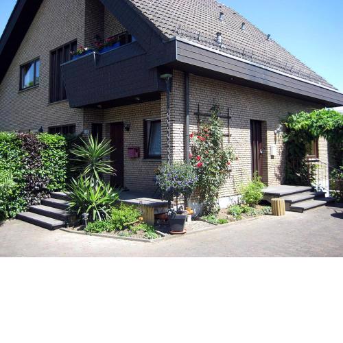 Ferienwohnung Brühl Zentral